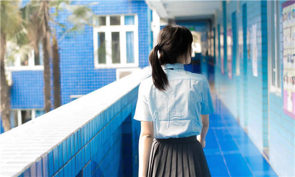 拉孜如何找到一个可以帮助我生孩子的女人？